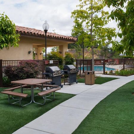 Towneplace Suites Thousand Oaks Ventura County Eksteriør billede