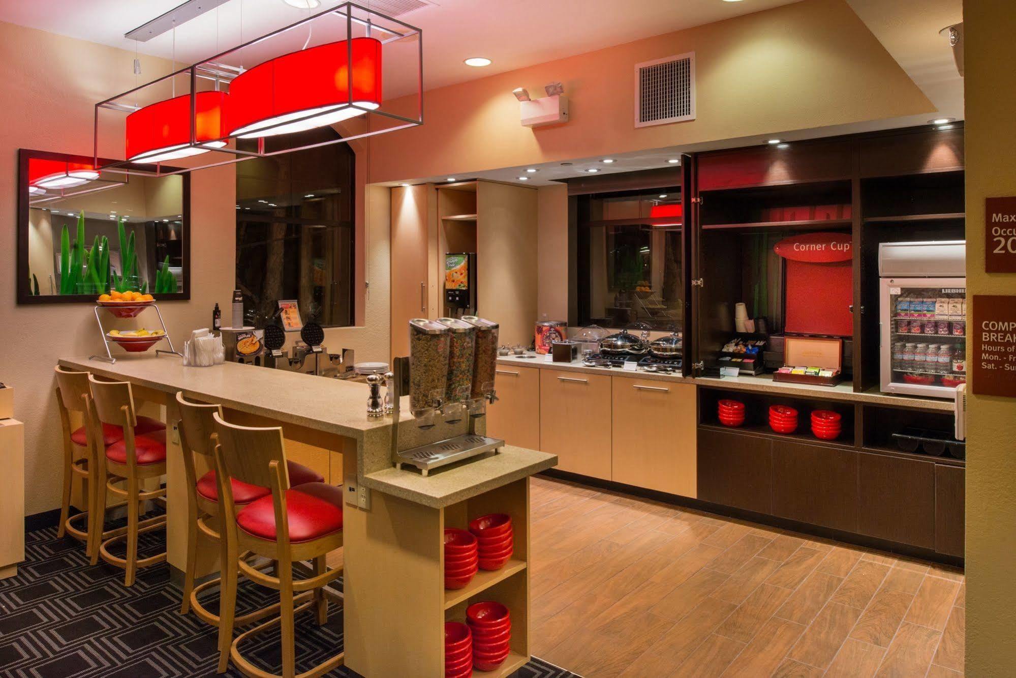 Towneplace Suites Thousand Oaks Ventura County Eksteriør billede